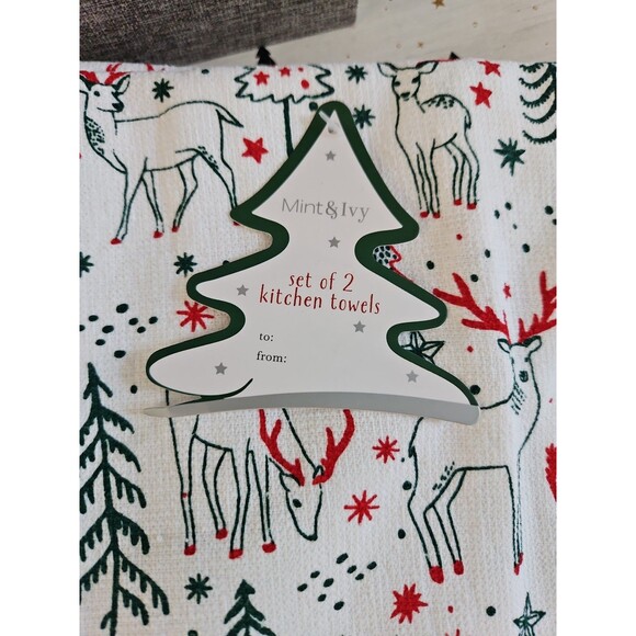 OEKO-TEX Mint & Ivy Christmas Kitchen Towels Deer/Tree Design - Picture 2 of 5